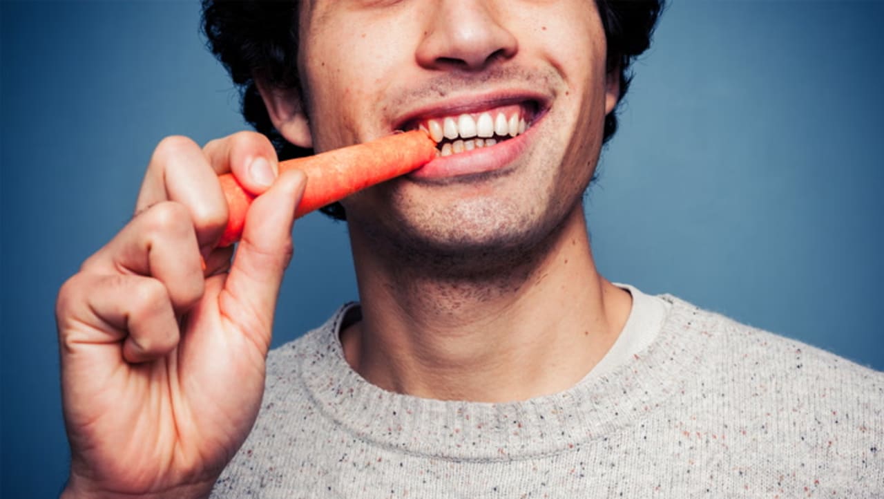 Video I Tried Steve Jobs Carrots Only Diet For 1 Week Here S
