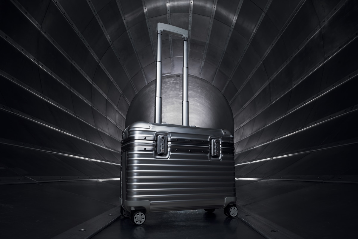 Original Check-In M Aluminium Suitcase | Silver | RIMOWA