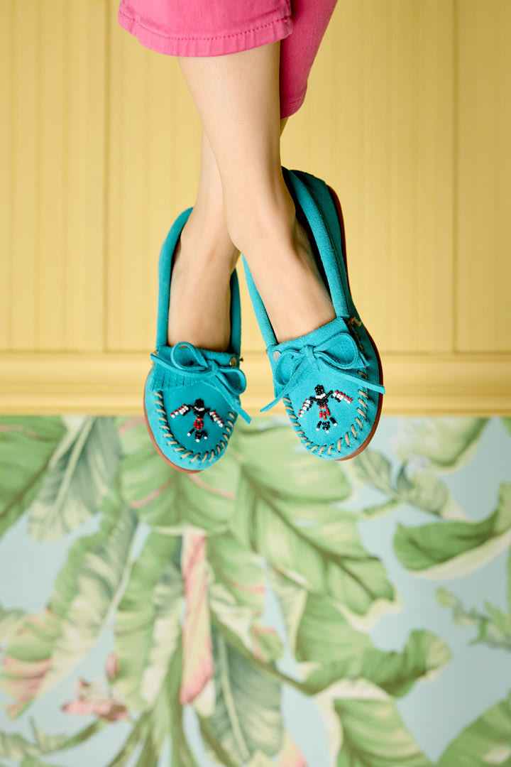 Turquoise on sale minnetonka moccasins