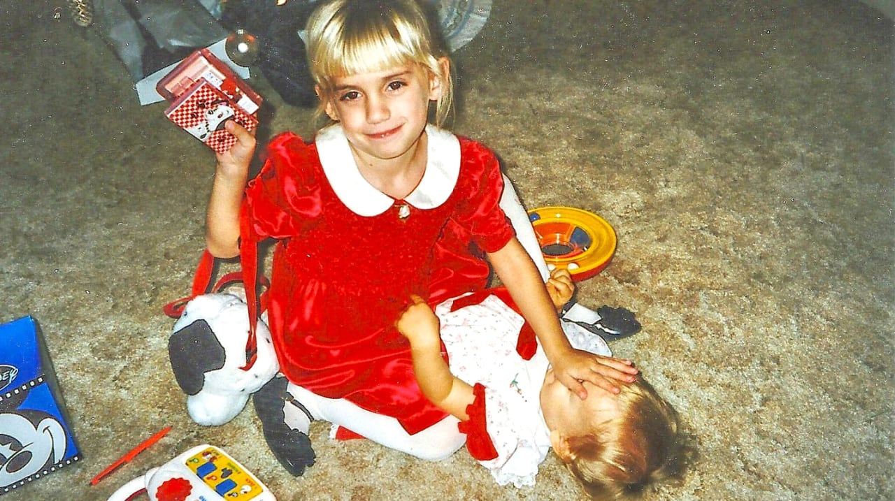 See Amazingly Awkward Family Christmas Photos