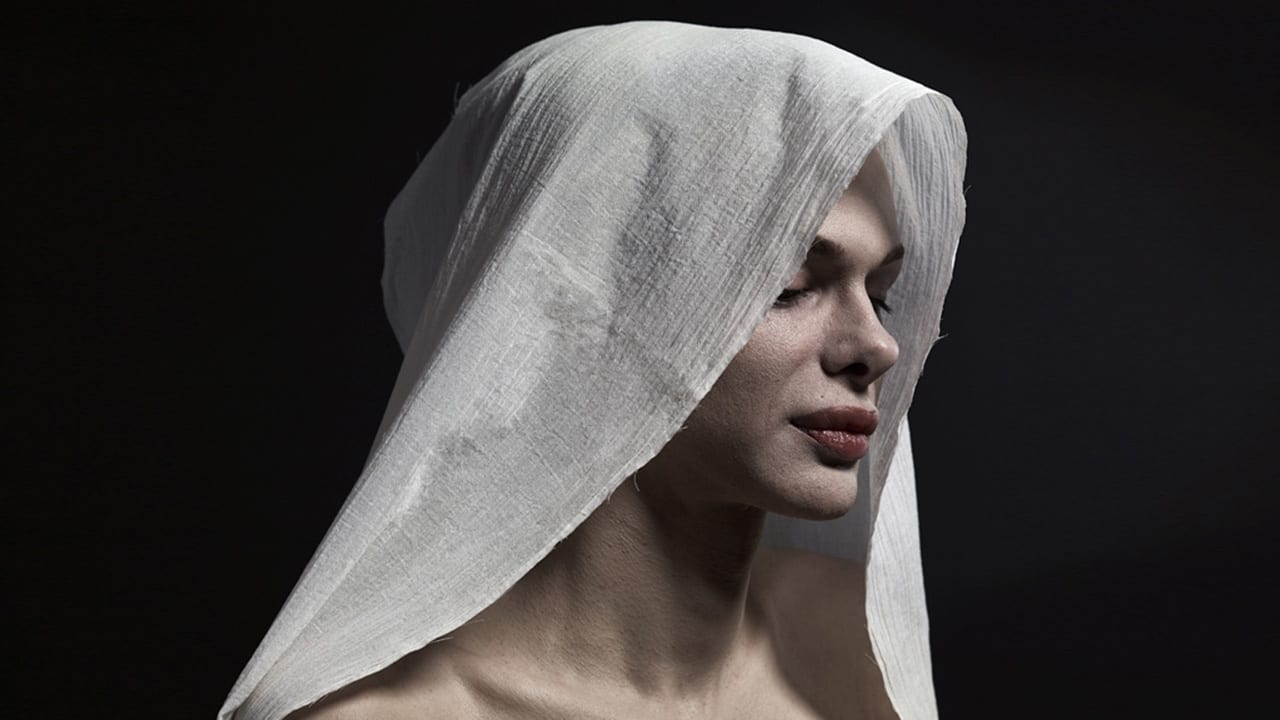 Portraits Of Extreme Plastic Surgery Done In Classical Style Nsfw