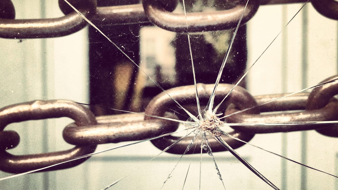 Haunting Instagram Portraits Of All The Public Schools That Chicago Shut Down