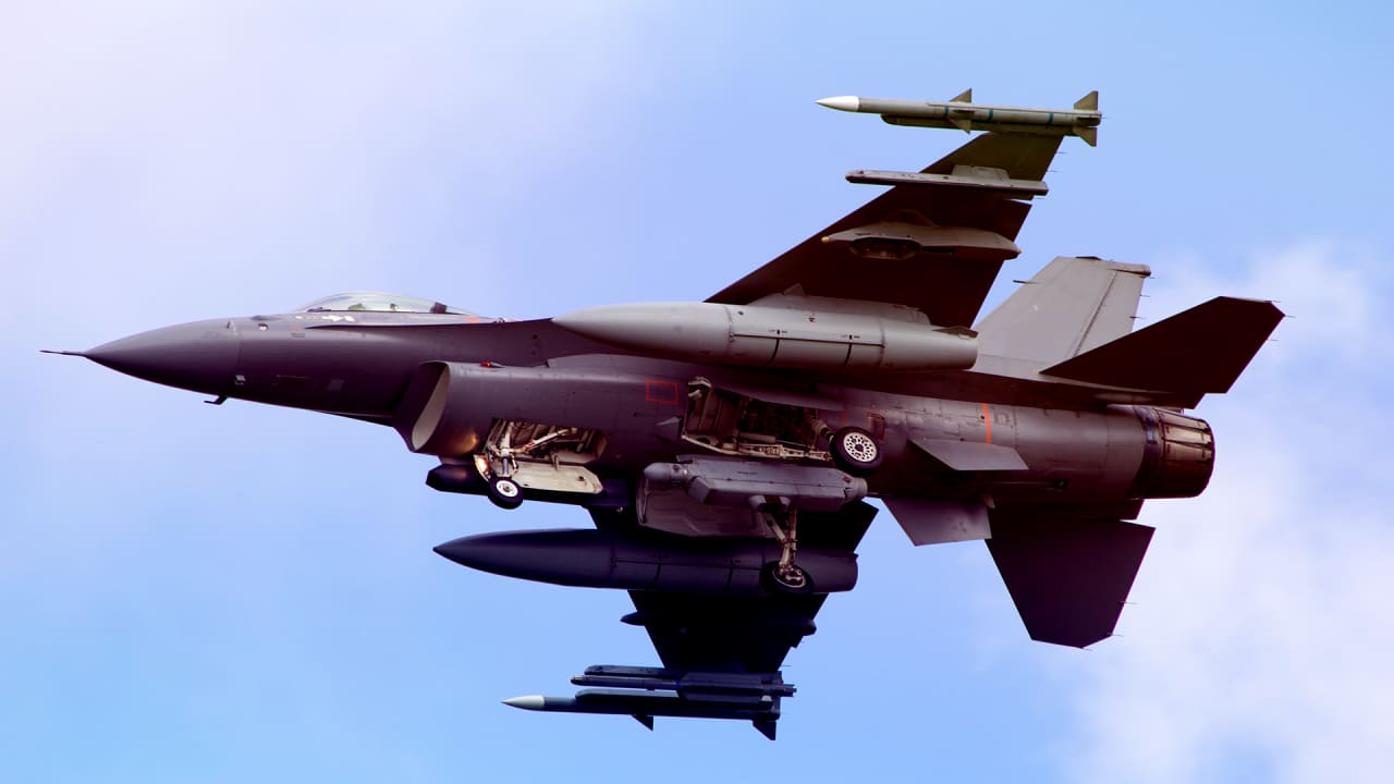 who builds jets for the military how much do military tank drivers make who builds jets for the military how much do military tank drivers make