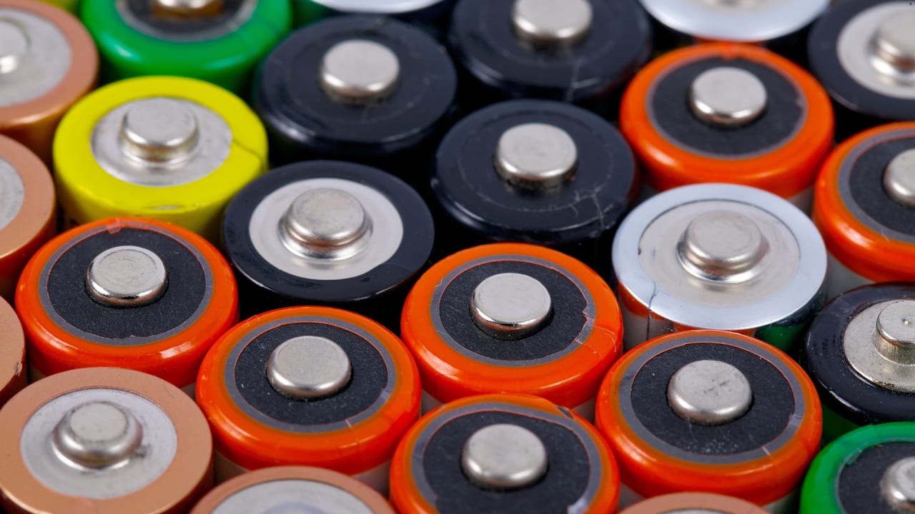 This Biodegradable Battery Can Melt Inside You