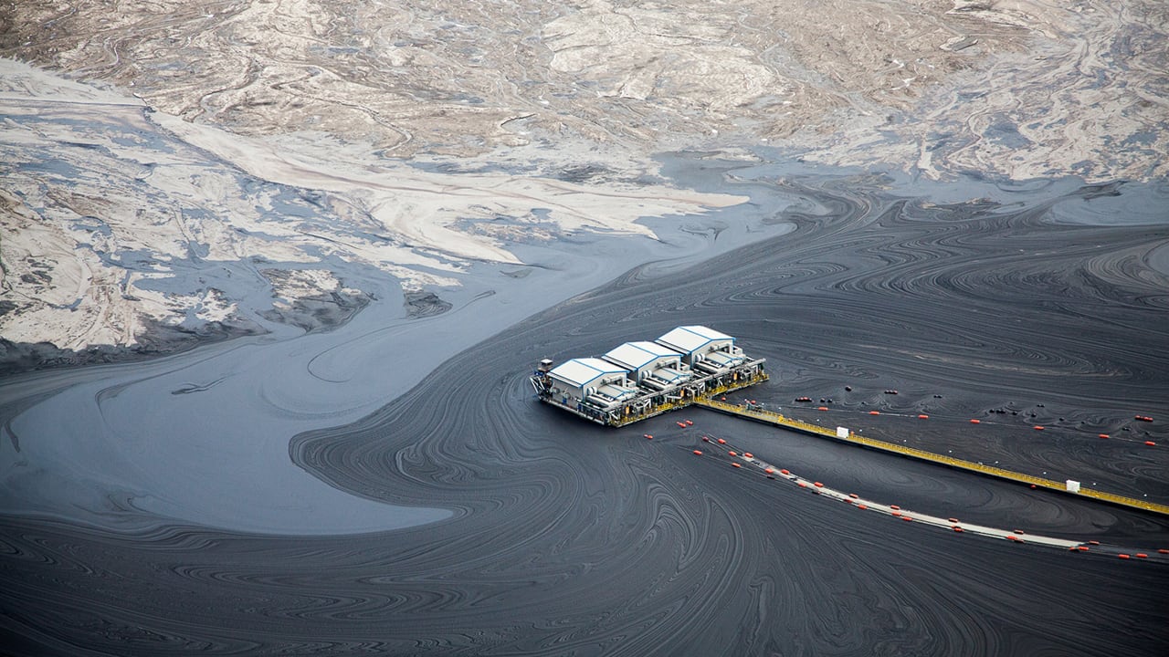 See The Devastated Landscape Of The Alberta Tar Sands From 1,000 Feet