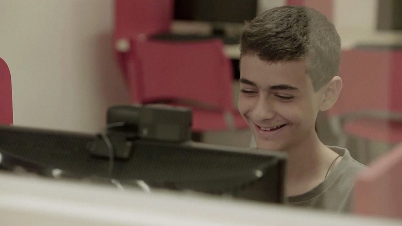 Brazilian Teens Improve Their English By Chatting With Elderly Americans