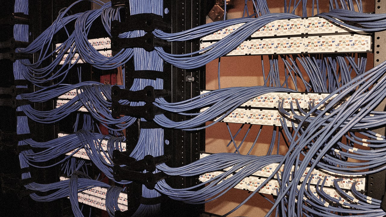 The Government Could Build You Faster Internet, But Cable Companies Won’t Let It