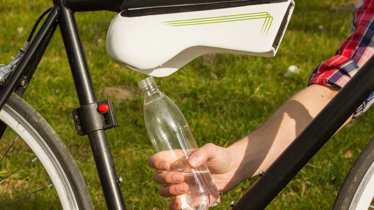 bike water service