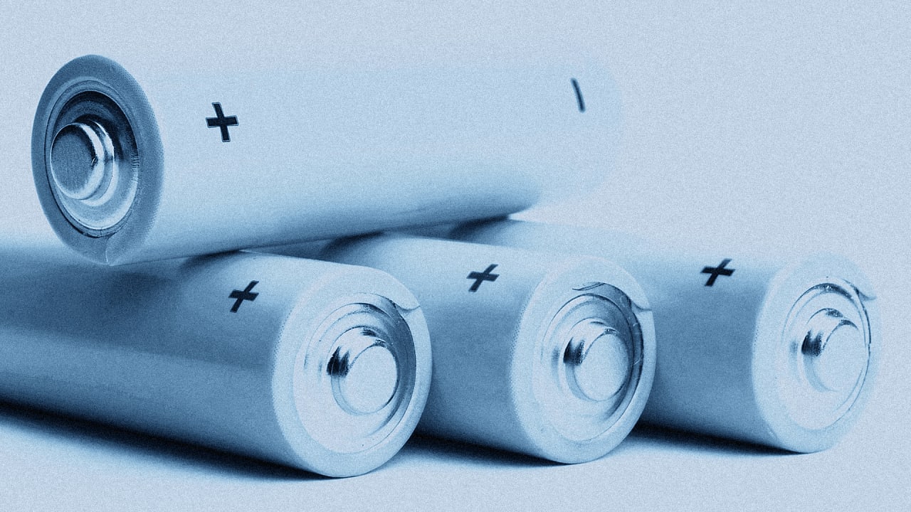 Now On Sale The First AA Batteries Made Out Of Old Batteries