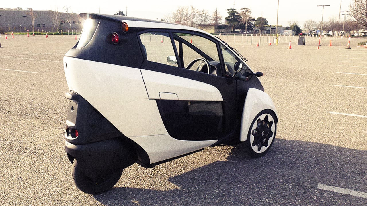 Driving Toyota’s SelfBalancing, 3Wheeled Vehicle Is A Lot Of Fun
