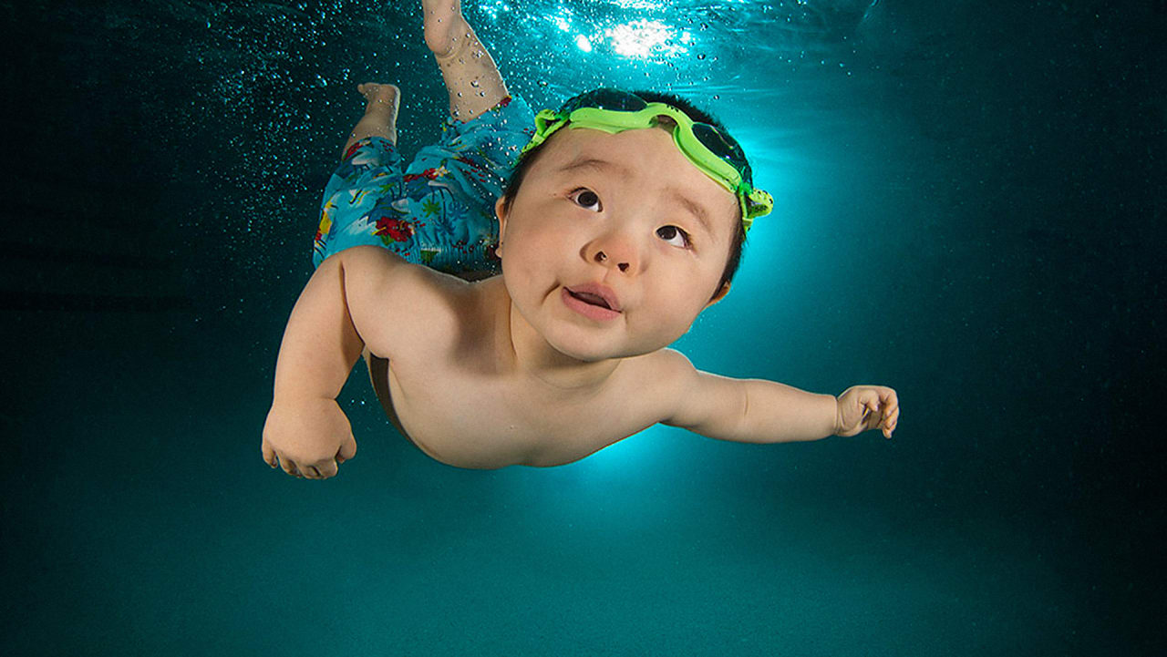 baby under water