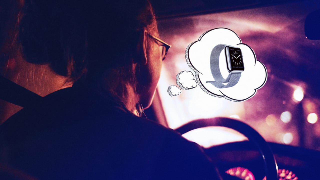 Should You Wear Your Apple Watch While Driving?