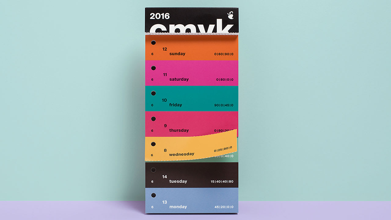 The ColorOfTheDay Calendar Turns Your Weeks Into Palettes