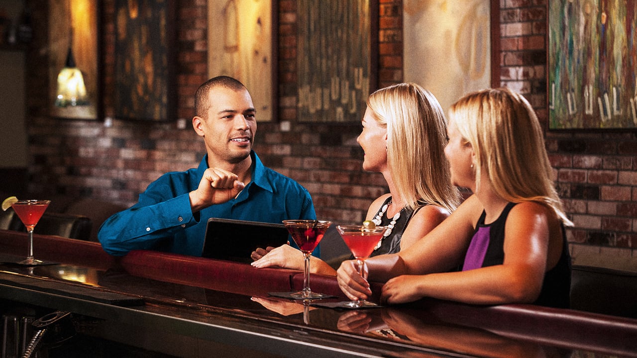 This Gadget Reads Sign Language And Then Translates It Into Speech To