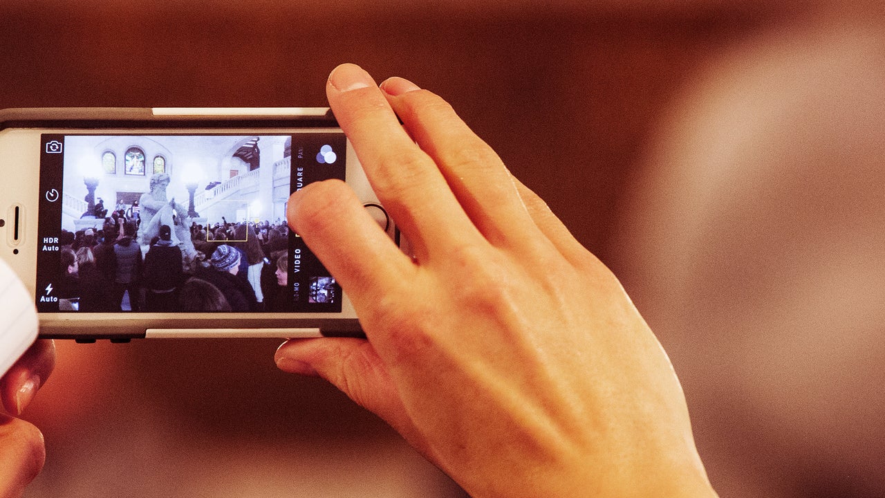 The Most Pivotal Social Media Moments Of 2015