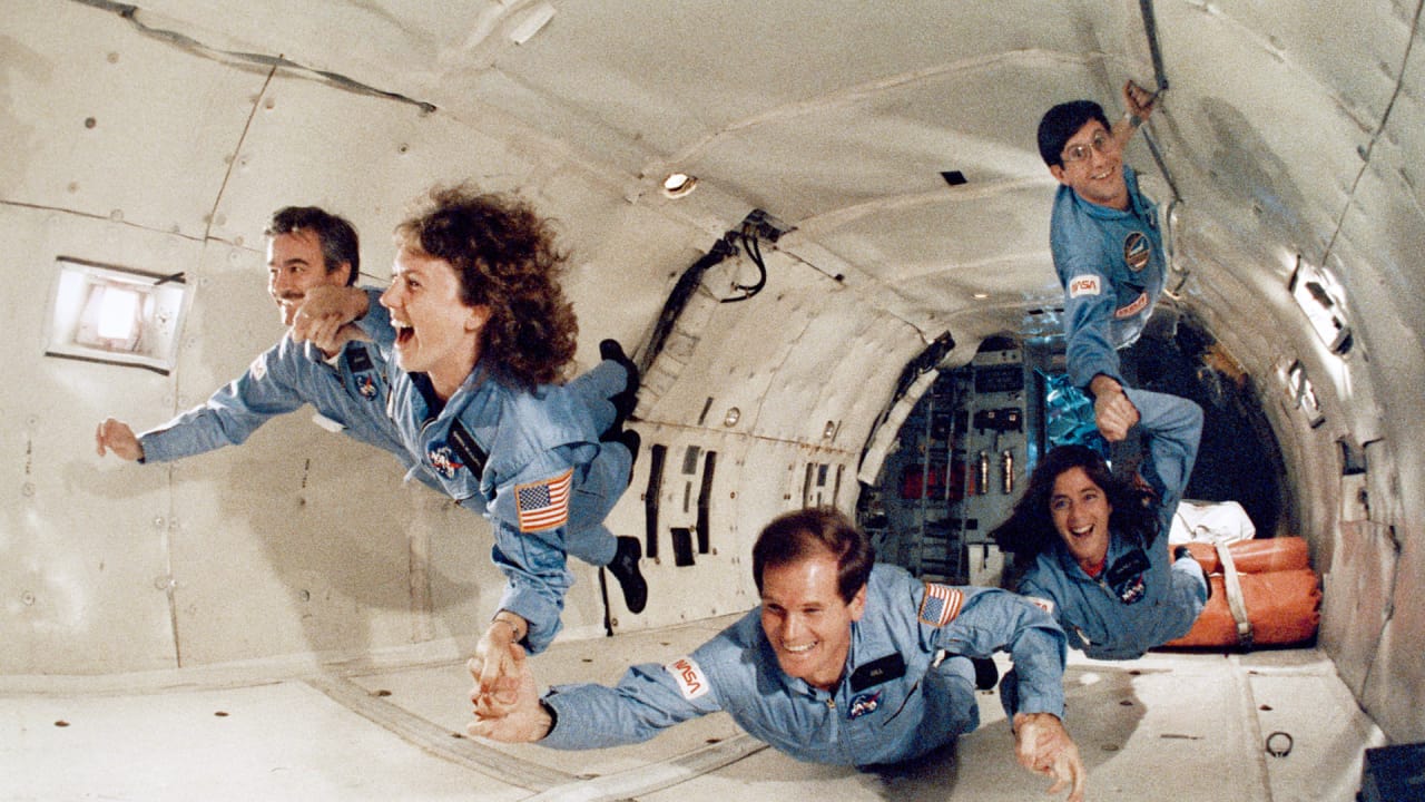 National Geographic Honors The Fallen Challenger Astronauts With 30th