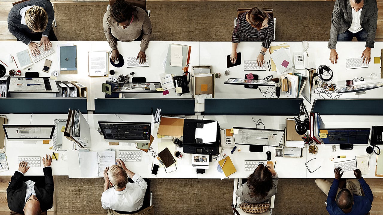 3 Subtle Ways To Make An Impact While You’re New To The Job