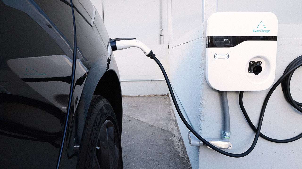 This Startup Makes It Easier To Charge Electric Cars In Apartment Buil