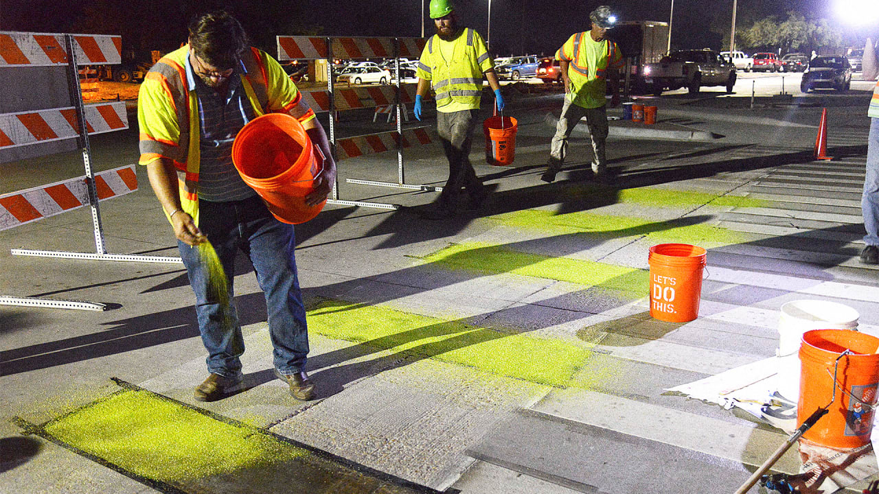Here’s The First Glow-In-The-Dark Bike Lane In The U.S.