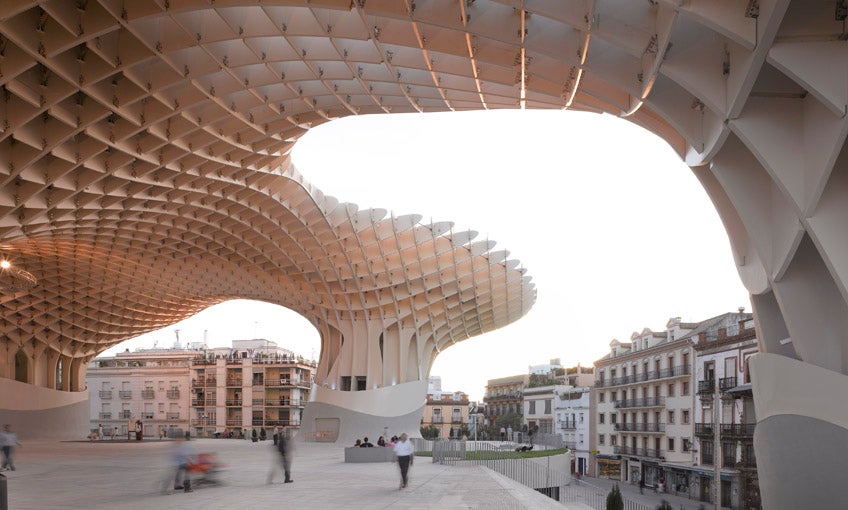 The World s Largest Wooden Structure Is Massive Bound With Glue