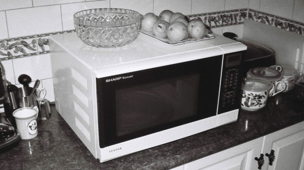 Spy camera top for kitchen
