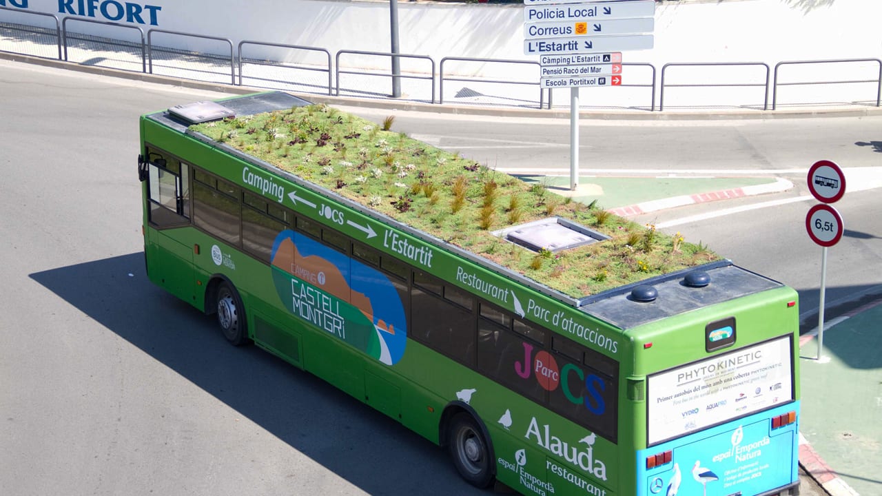 Why Not Put Green Roofs On Buses? Why Not Put Green Roofs On Buses?
