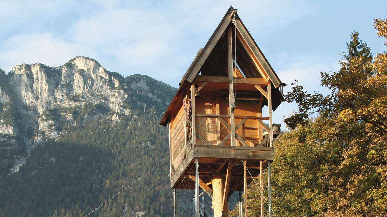 13 Of The World S Coolest Treehouses