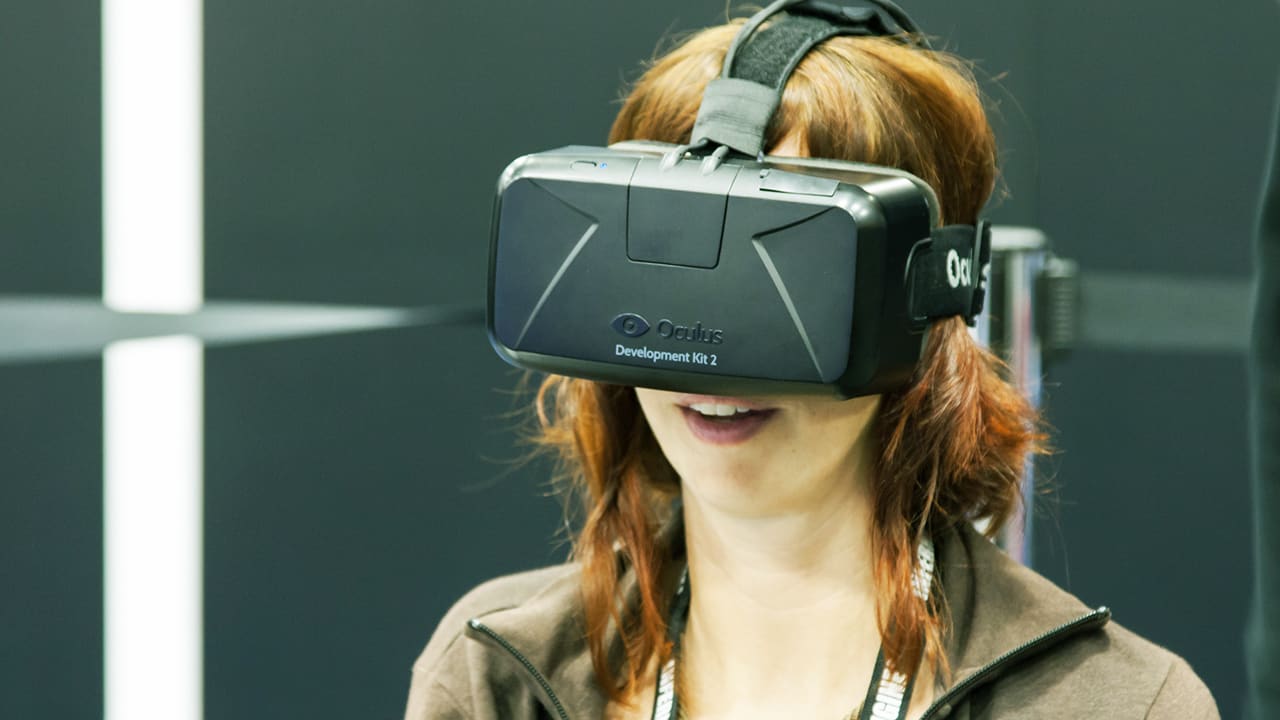 Did Facebook And Samsung Team Up In The Virtual Reality War For Your F