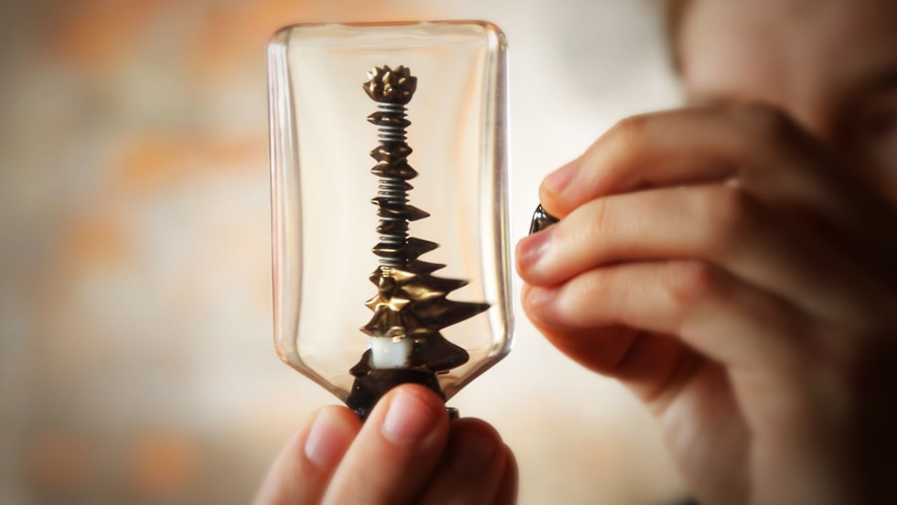 These Ferrofluid Desk Toys Might Be The Perfect Christmas Gift For You