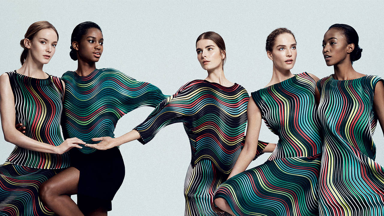 Issey Miyake’s New Technique For Perfect Pleats? Bake Them In The Oven