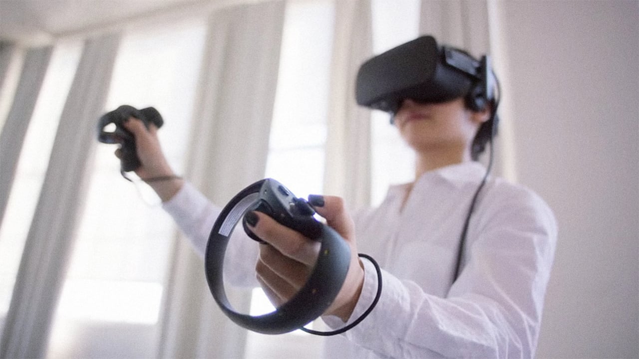 Oculus Finally Gets Controllers Suitable For Manipulating Virtual Worl