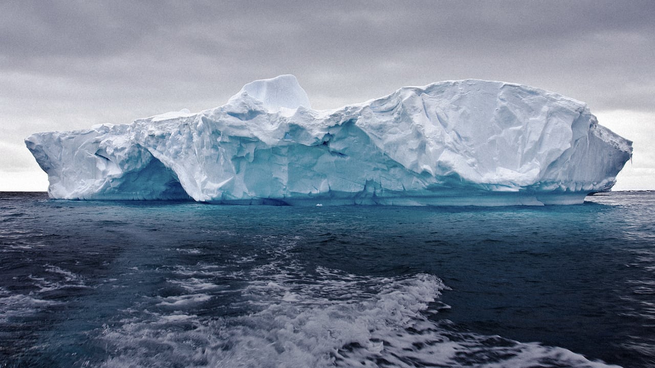 One Man’s Ambitious, Insane Plan To Use An Iceberg To Bring Water To T