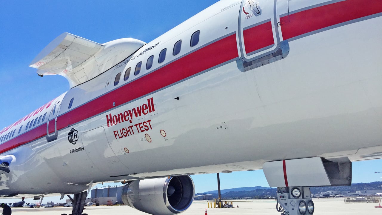 The Honeywell Tech That Could Make Flying Cheaper Faster Less Bumpy