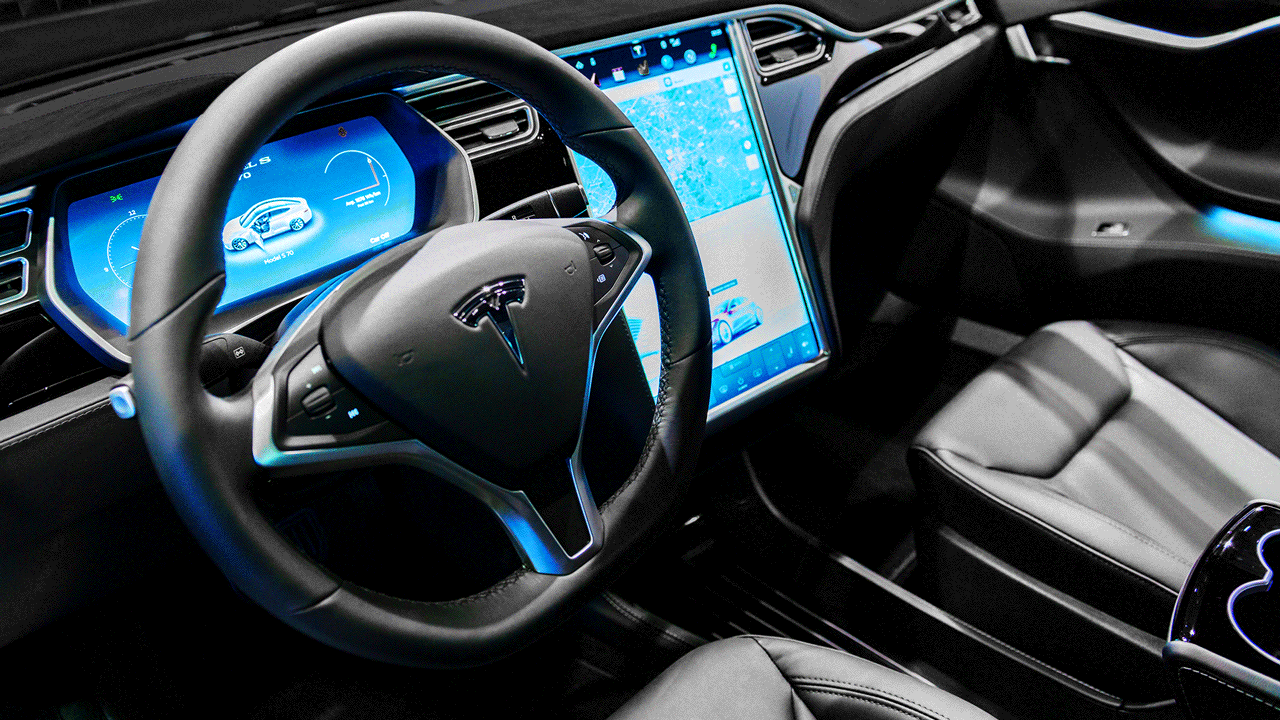 When UI Design Is Dangerous: Car Technology Is Distracting Us All