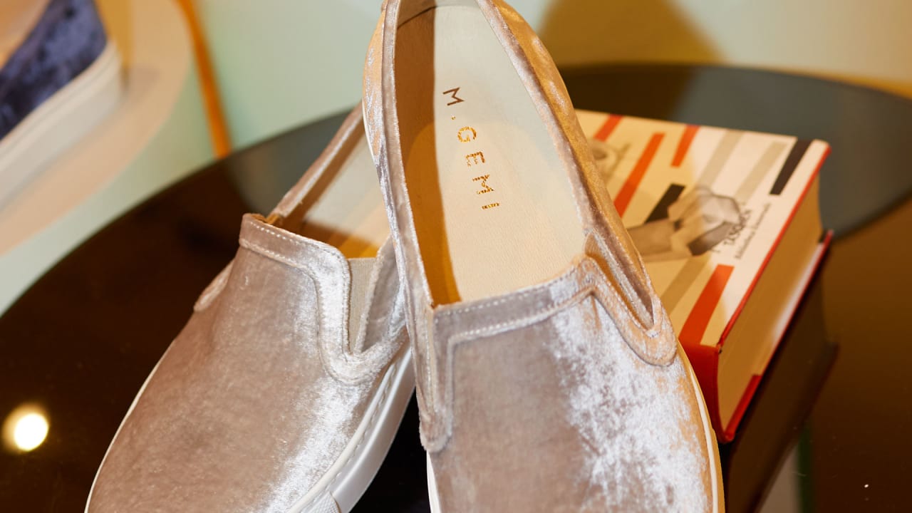 Ruelala founder raises $14 million to launch the Warby Parker of beautiful  Italian shoes, M.Gemi