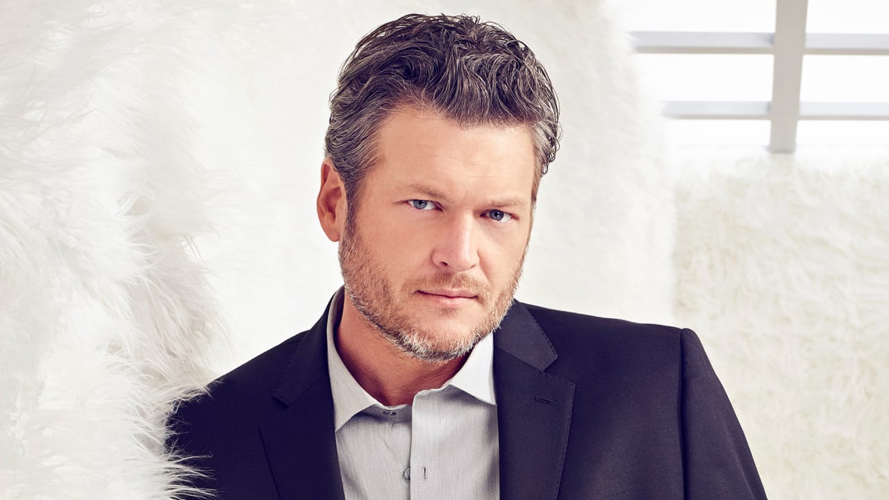 Blake Shelton Is The 27th White Man To Be Chosen As People S Sexiest