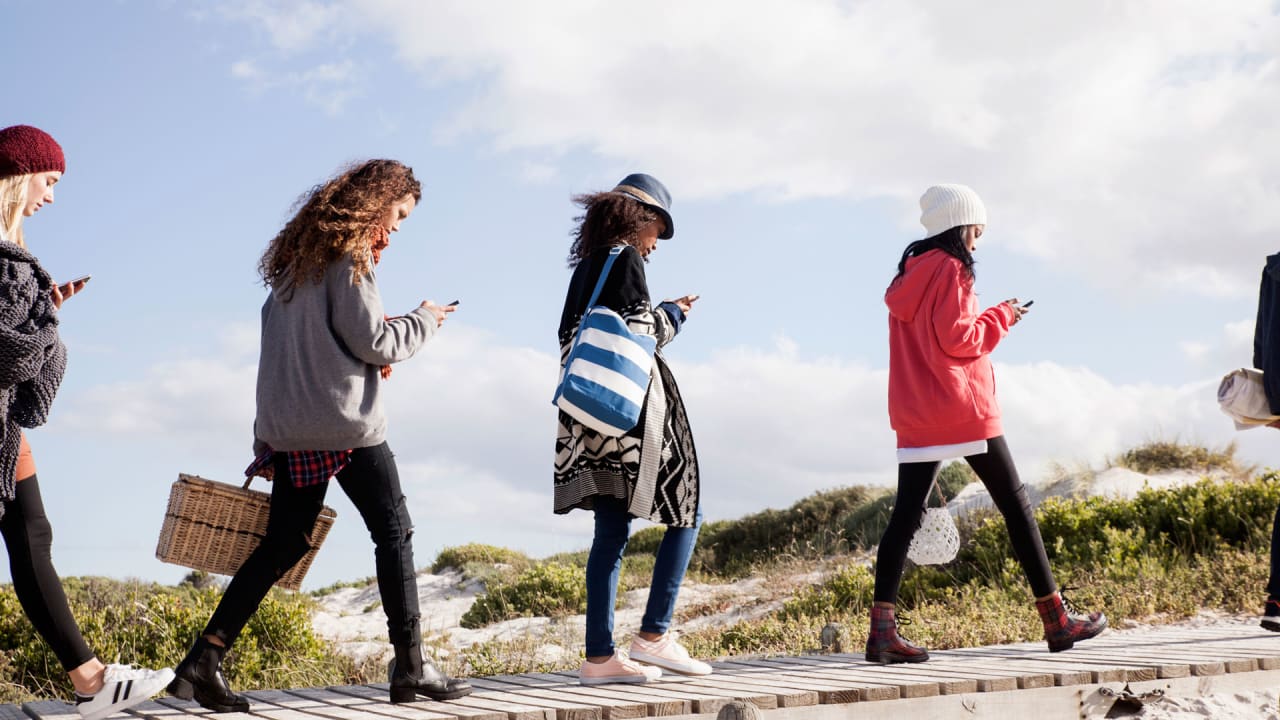 Study: Smartphone addiction linked to chemical imbalance in young brai