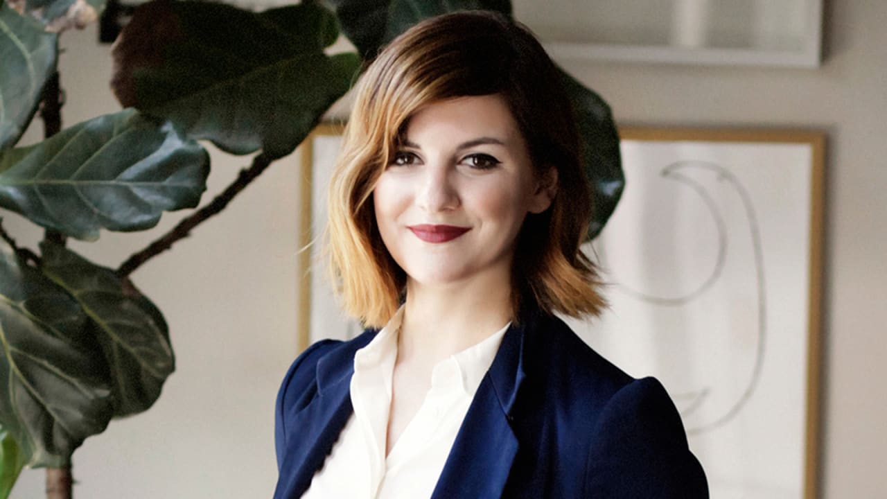 How One Designer Built A 22M CompanySelling Paper