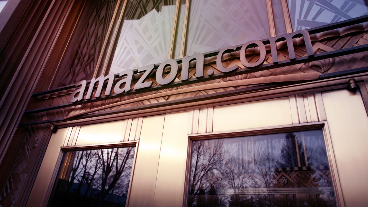 Amazon makes vague threat after Seattle passes new head tax