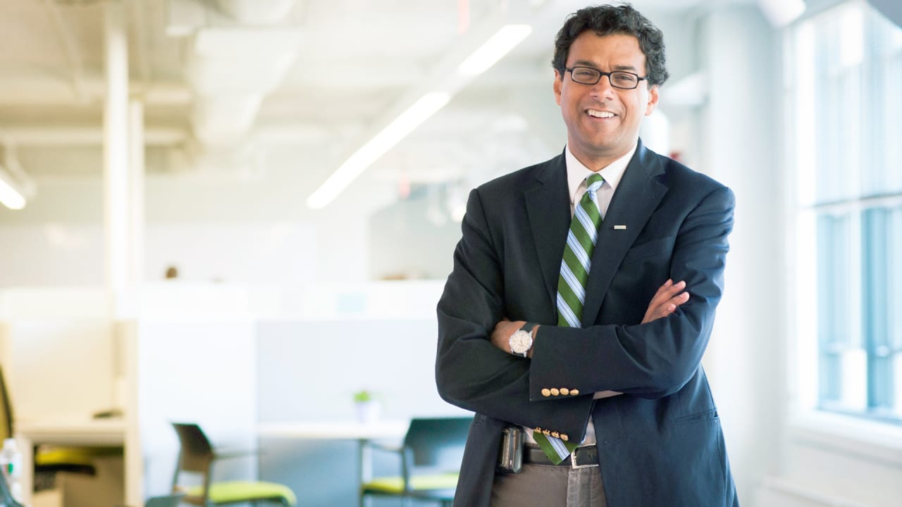 Atul Gawande New Yorker s prize winning writer tapped to head Amazon Atul Gawande New Yorker s prize winning writer tapped to head Amazon