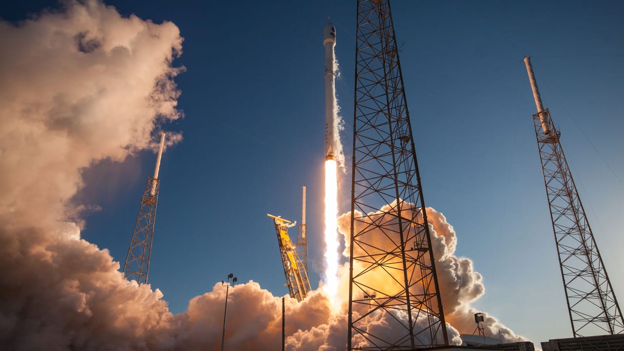 SpaceX launch live stream: How to watch the NASA-ISS cargo mission bla
