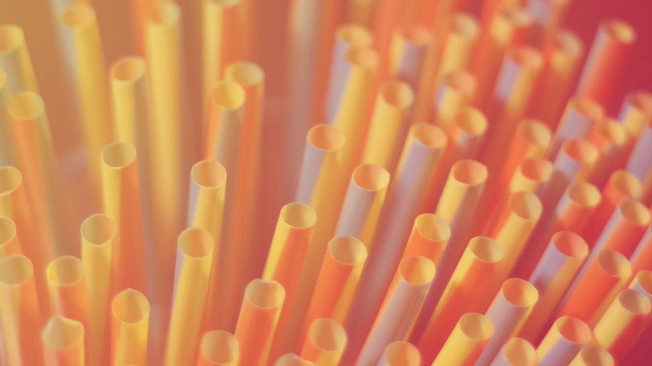 Plastic straws are now banned in Seattle