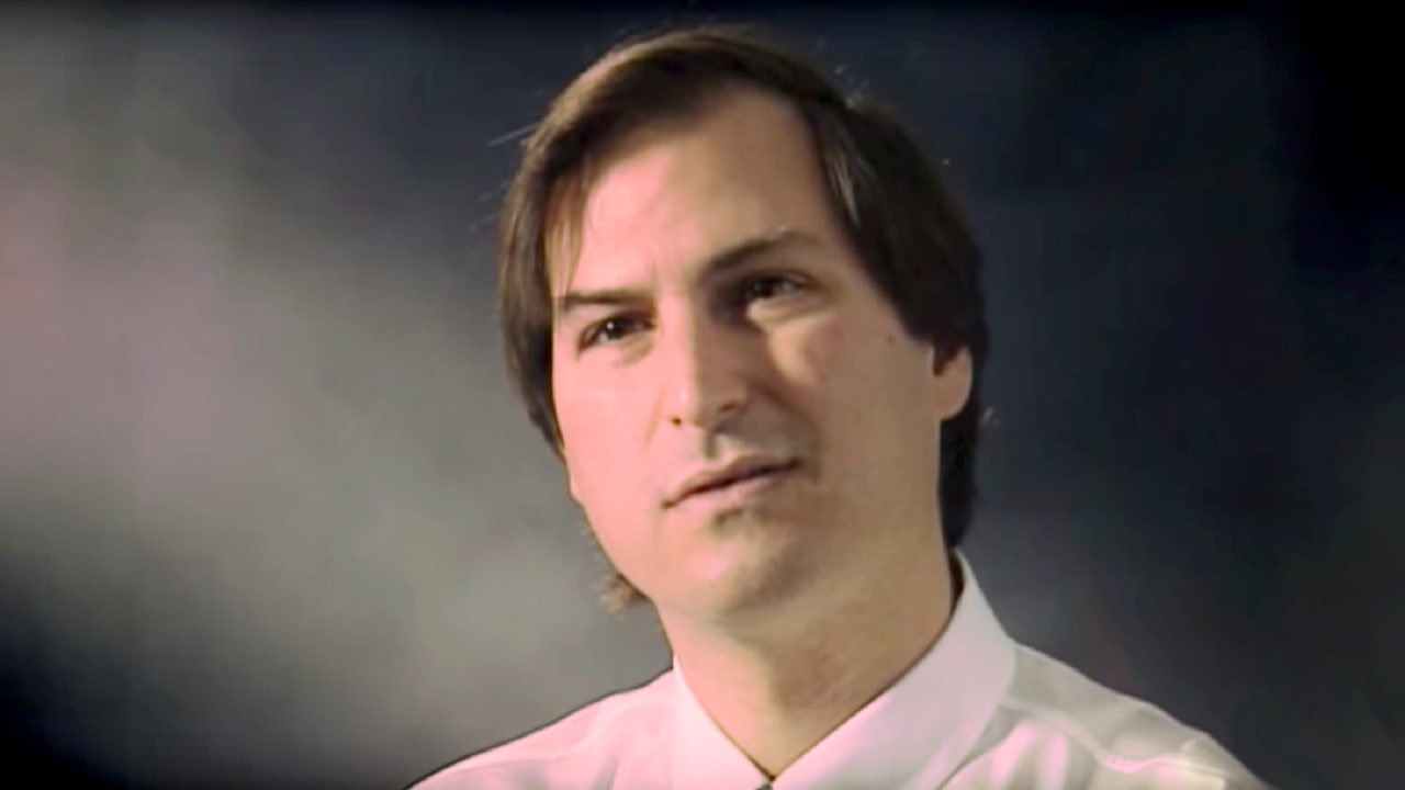 Steve Jobs 1990 video: Watch the Apple cofounder talk about treating e