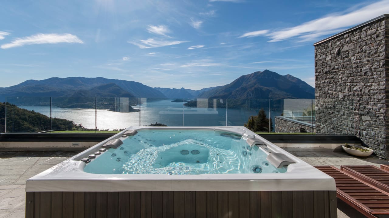 Instagram or AC? Airbnb says vacationers want these amenities the most