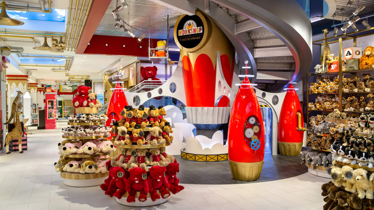 FAO Schwarz Is Back Check Out These Festive Images Of Its New NYC Fla