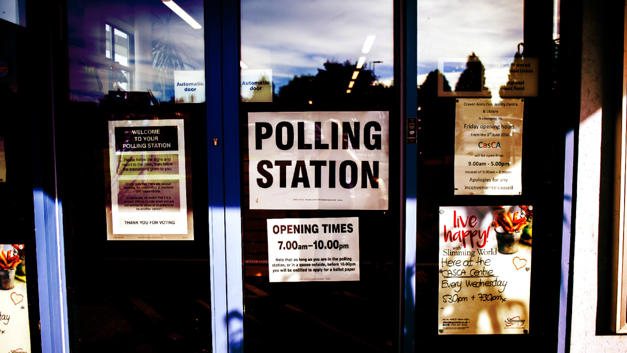 Trouble Voting Call Or Text These 3 Resources To Report Election Prob Trouble Voting Call Or Text These 3 Resources To Report Election Prob