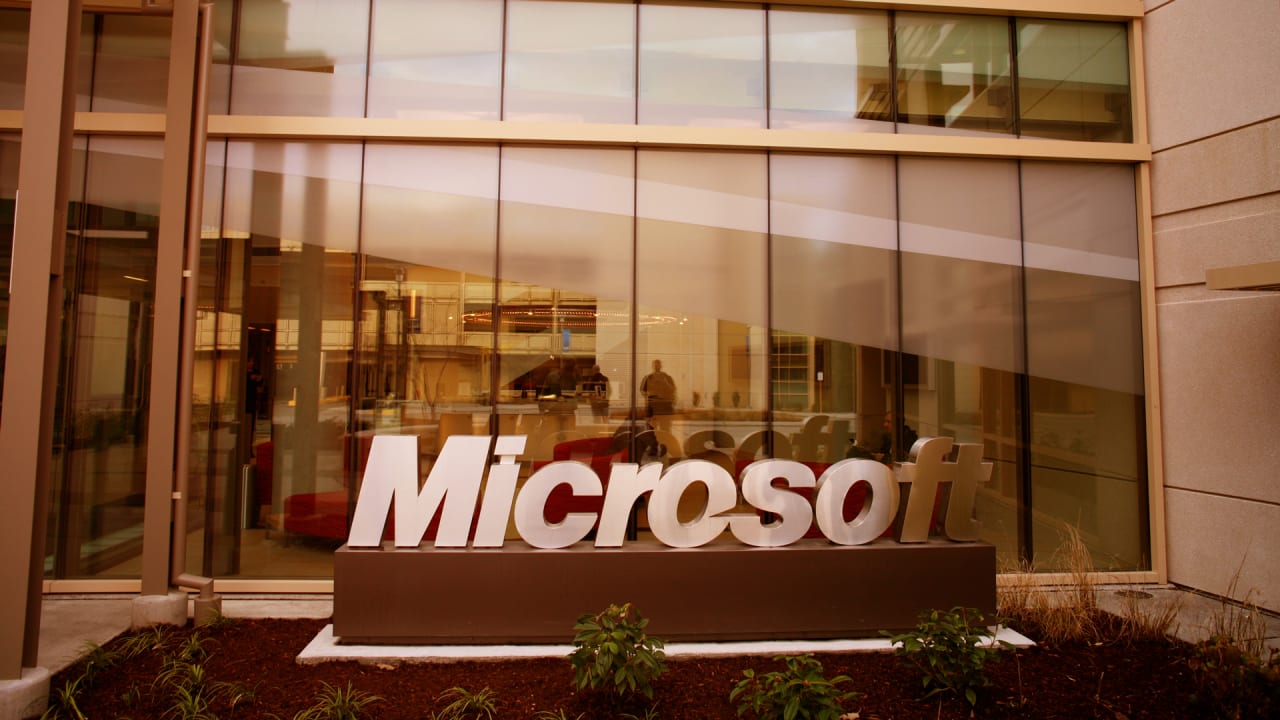 Microsoft may reboot its Windows web browser again