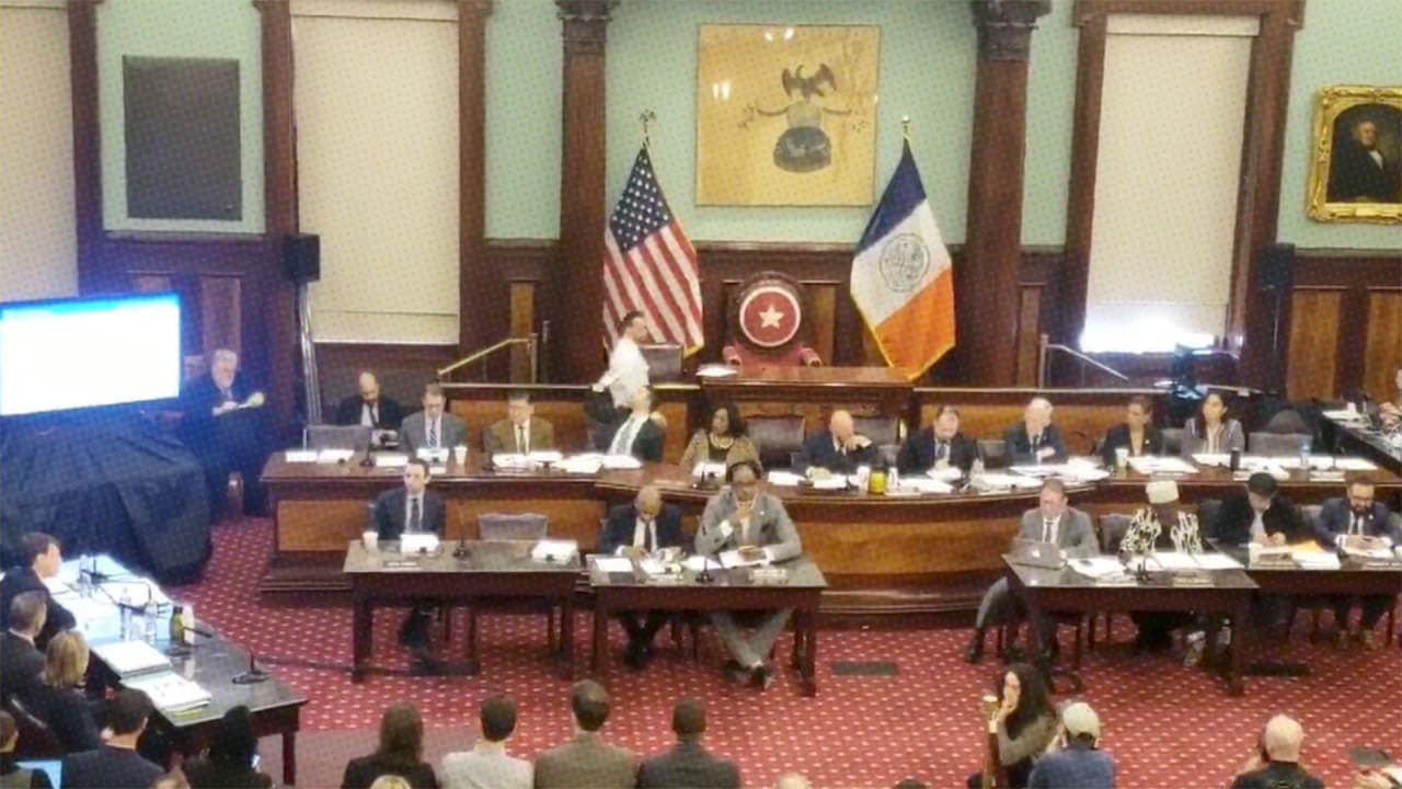 Amazon draws boos at NYC council meeting over ICERekognition deal