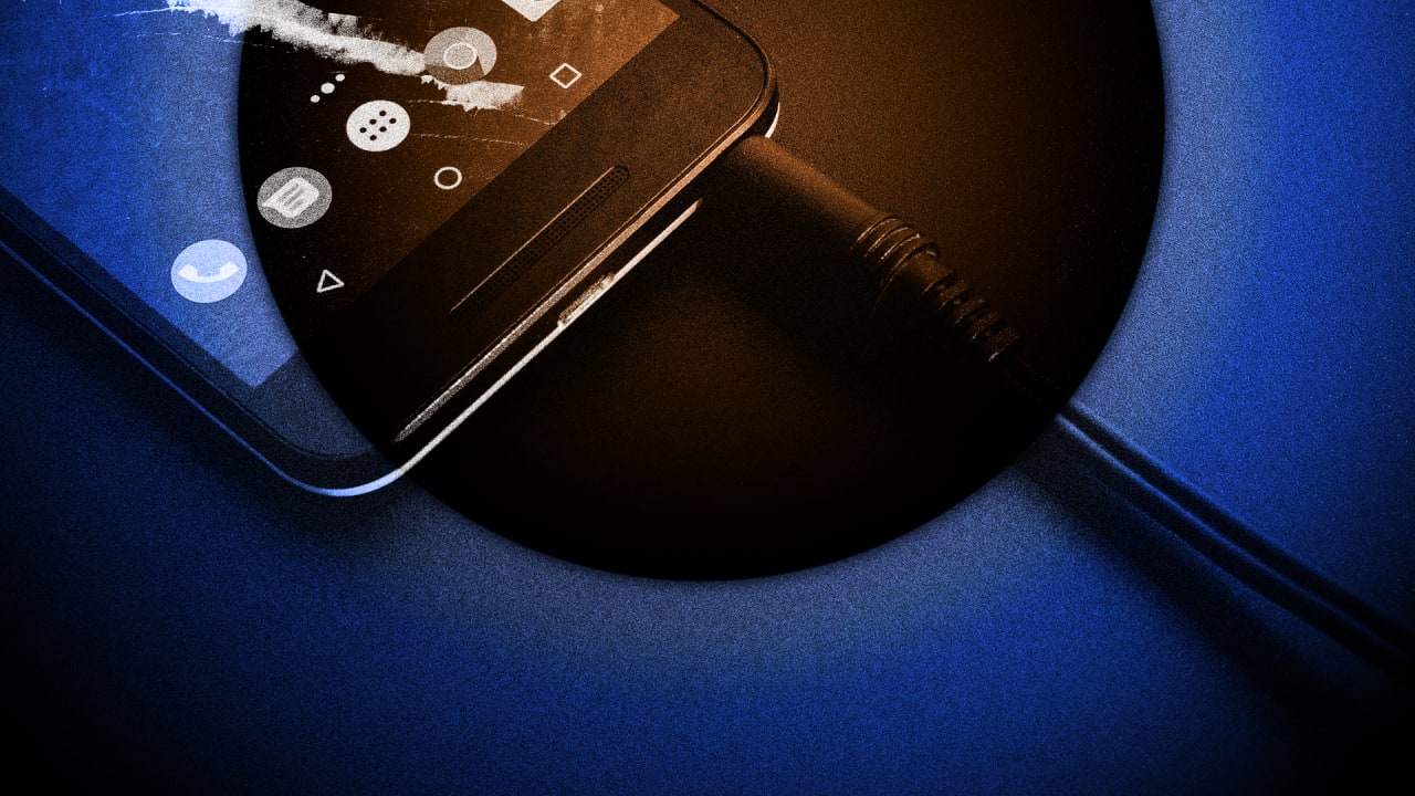 Samsung finds the “courage” to remove the headphone jack, too