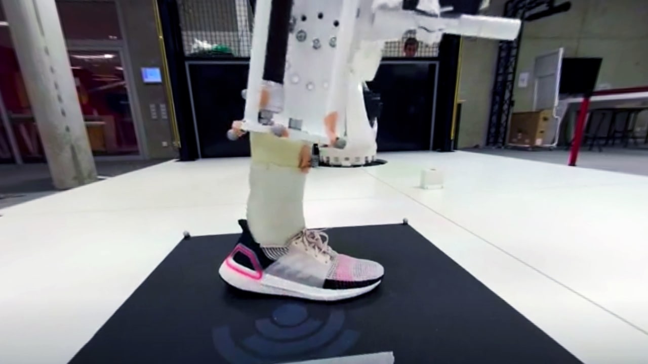 360-degree tour of Adidas's Future Lab 